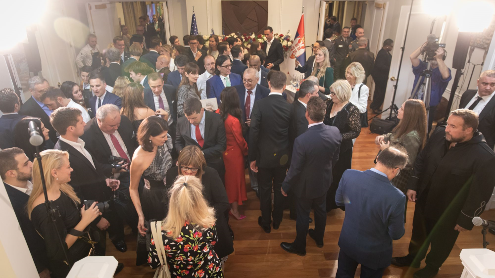 Izložba Pronalaženje puta iskorak u jačanju kulturnih veza sa SAD